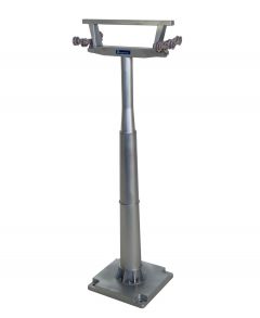 Adjustable tower for chairlift set